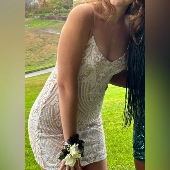 Windsor | Dresses | White And Tan Sequin Homecoming Dress | Poshmark